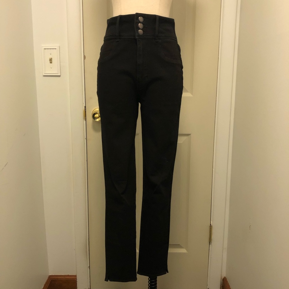 AEO Hi-Rise Jeans